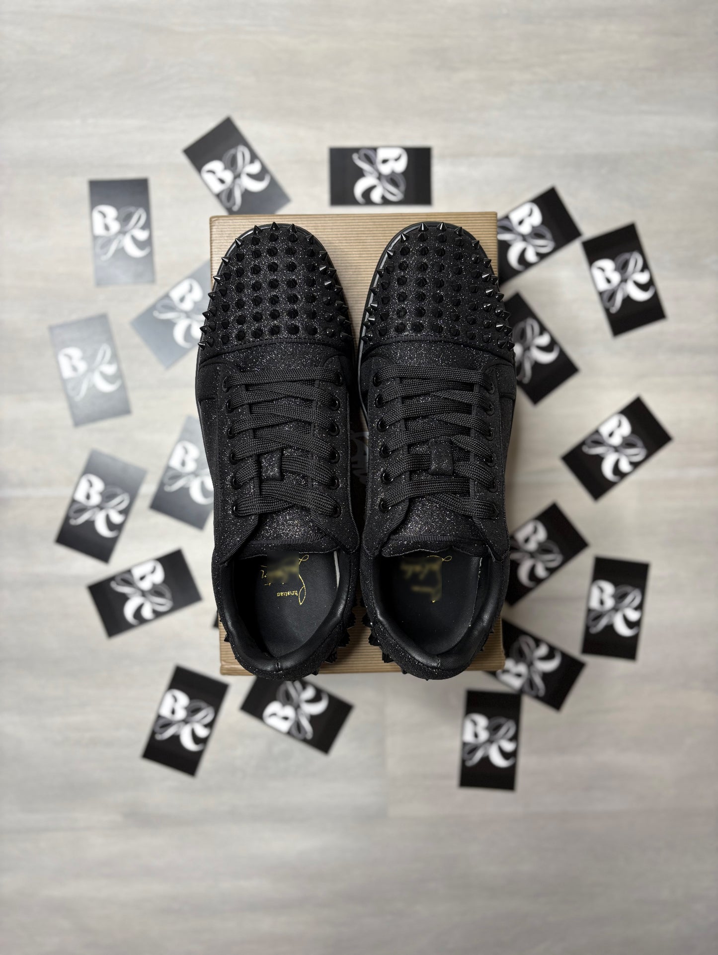 (BLACK) RB