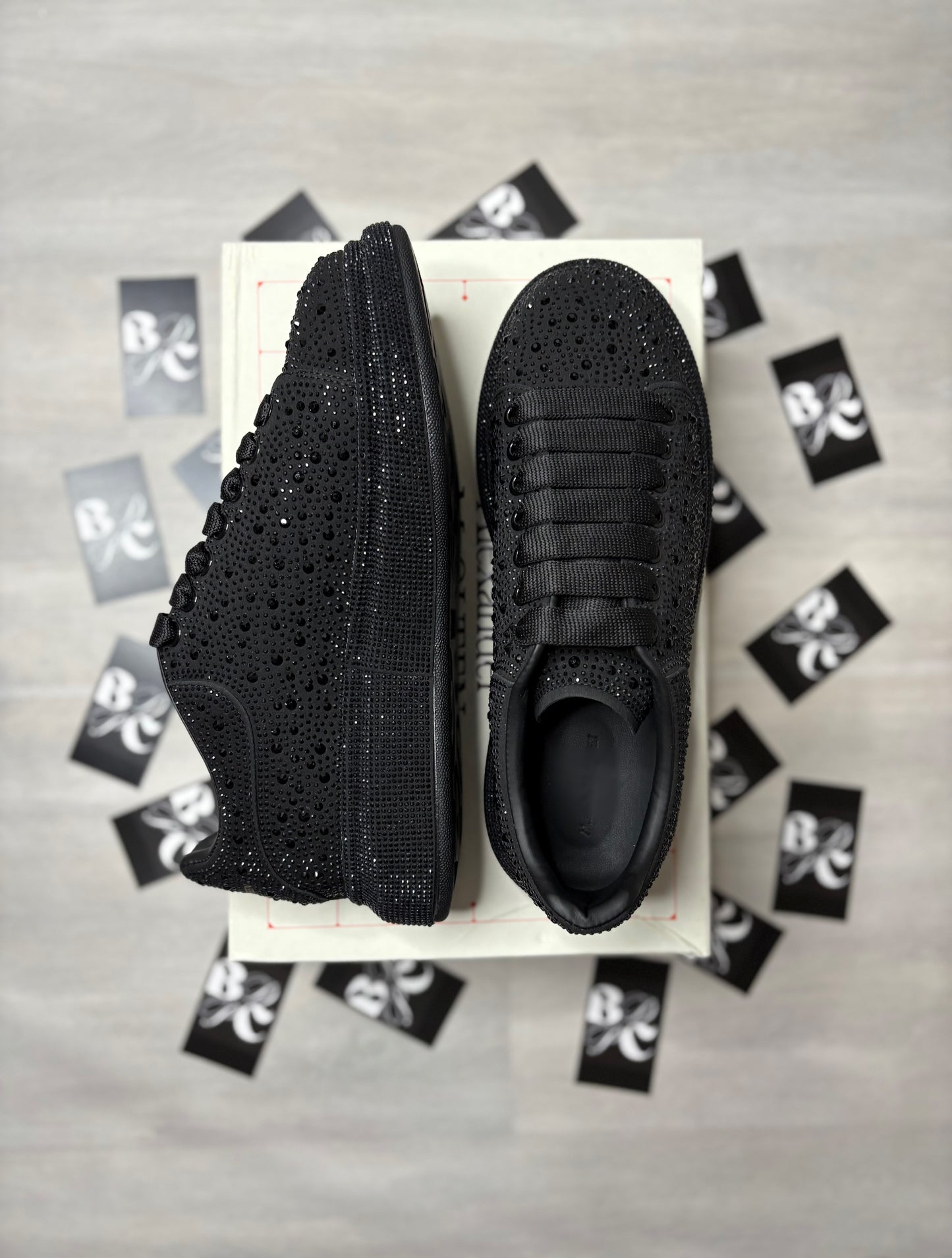 (BLACK) MQN