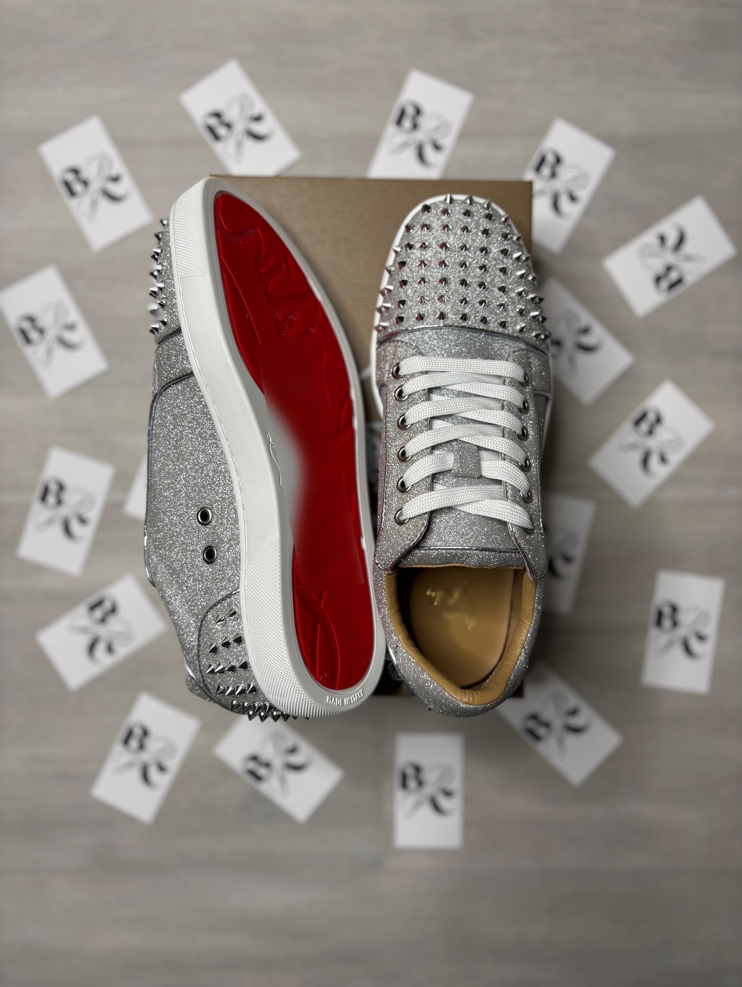 (WHITE) RB